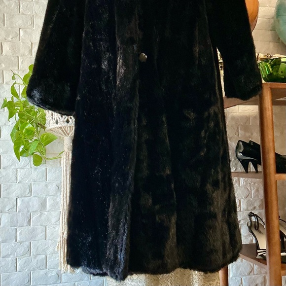 Vintage Marvin Richards Long Black Plush Faux Fur Overcoat Reversible Nylon Coat - Picture 4 of 9
